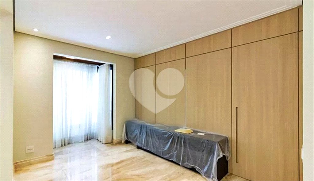 Apartamento à venda com 4 quartos, sendo 3 suítes, em Santana, São Paulo, SP
