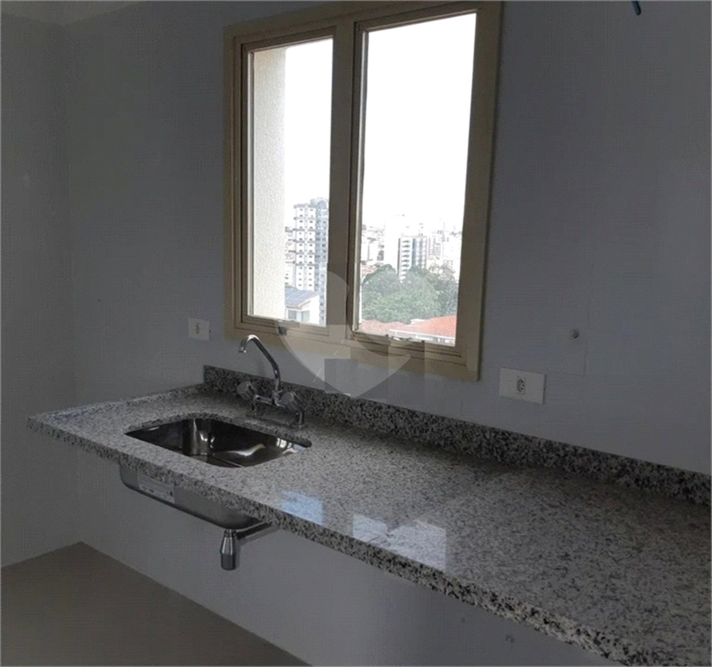 Apartamento à venda com 3 quartos, sendo 1 suíte, em Vila Paulicéia, São Paulo, SP