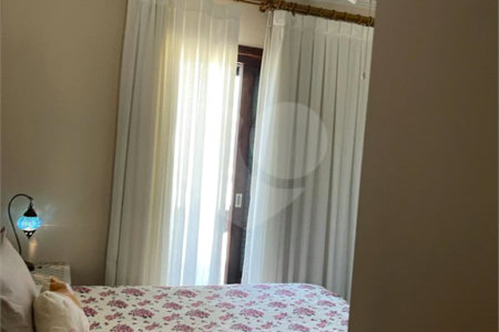 Casa à venda com 3 quartos, sendo 1 suíte, em Parque Vitória, São Paulo, SP