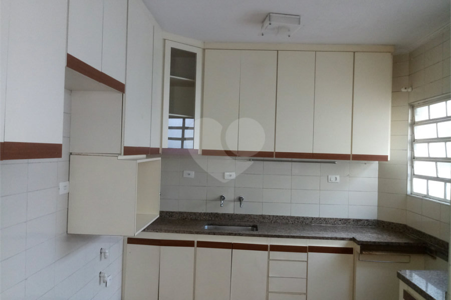 Sobrado à venda com 3 quartos, sendo 1 suíte, em Santana, São Paulo, SP