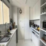Apartamento à venda com 3 quartos, sendo 1 suíte, em Moema, São Paulo, SP