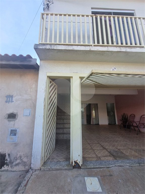 Casa 3 quartos mais edícula Santa Angelina.