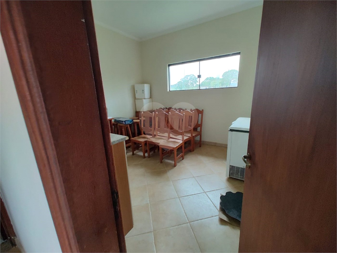 Chácara à venda com 3 quartos, sendo 1 suíte, em Bairro do Machadinho, Angatuba, SP