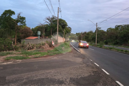 Terreno à venda em Chácara Velosa, Araraquara, SP