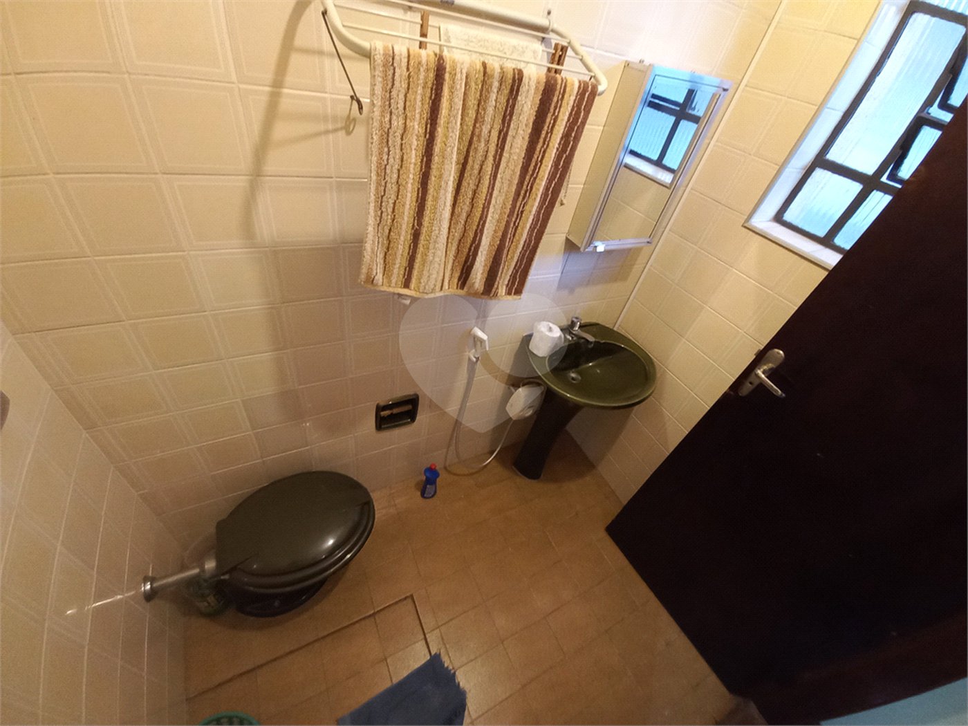 Casa à venda com 4 quartos, sendo 2 suítes,  em Parque Esmeralda, São Paulo, SP