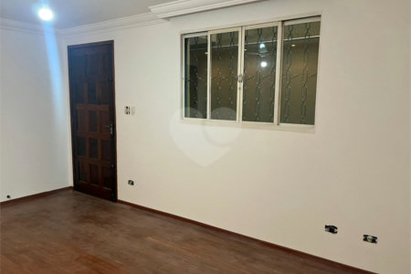 Casa à venda com 5 quartos, sendo 3 suítes,  em Jardim Bonfiglioli, São Paulo, SP