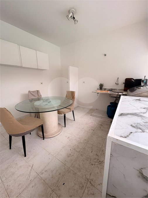 Casa Térrea à venda com 4 suítes em Anchieta, São Bernardo do Campo, SP