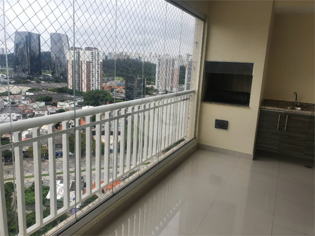 Apartamento à venda com 3 quartos, sendo 1 suíte,  em Granja Julieta, São Paulo, SP