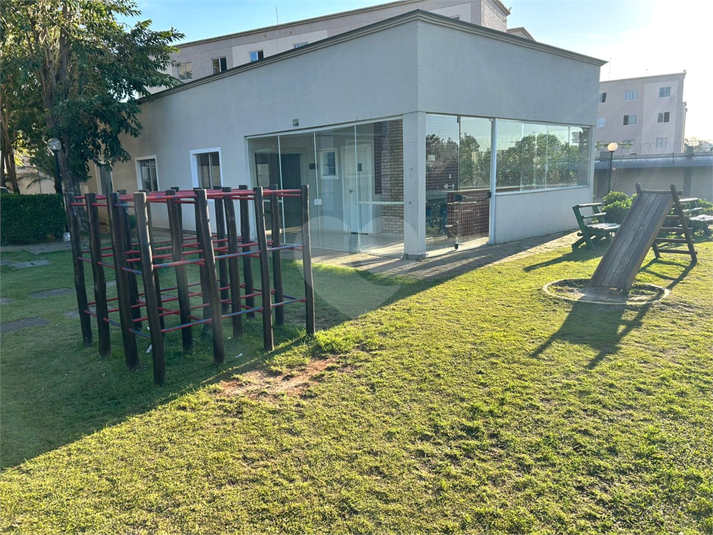 Apartamento à venda com 2 quartos em Parque Santa Rosa, Suzano, SP