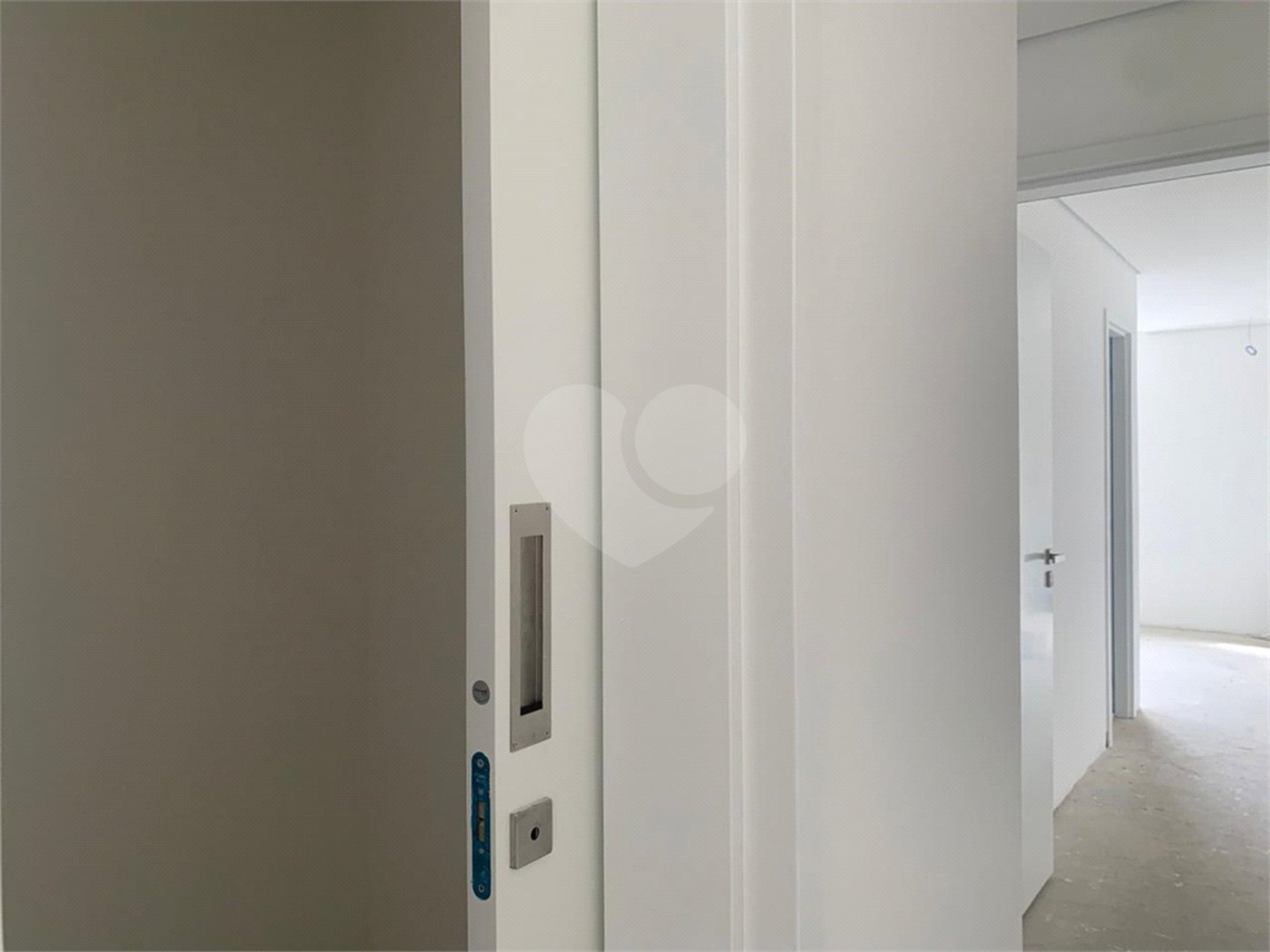 Apartamento à venda com 2 suítes em Vila Madalena, São Paulo, SP