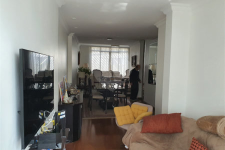 Sobrado à venda com 4 quartos, sendo 2 suítes, em Alto da Boa Vista, São Paulo, SP