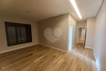 Casa à venda com 4 suítes em Paineiras, Itupeva, SP