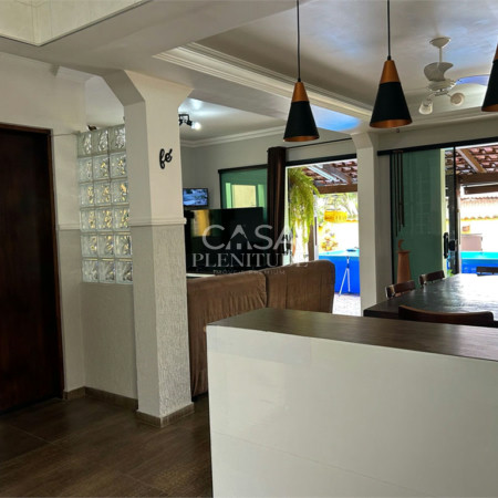 Casa à venda com 3 quartos, sendo 1 suíte,  em Éden, Sorocaba, SP