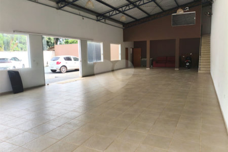Salão Comercial à venda ou para alugar em Retiro Santana, Itapetininga, SP