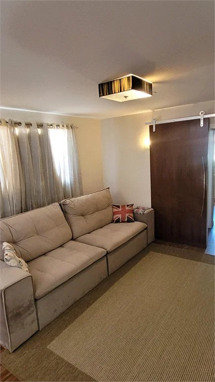 Sobrado à venda com 4 quartos, sendo 3 suítes, em Brooklin Paulista, São Paulo, SP