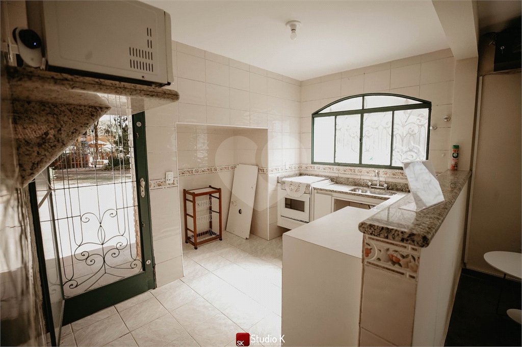 Chácara à venda com 10 quartos, sendo 2 suítes, em Mombaça, São Roque, SP