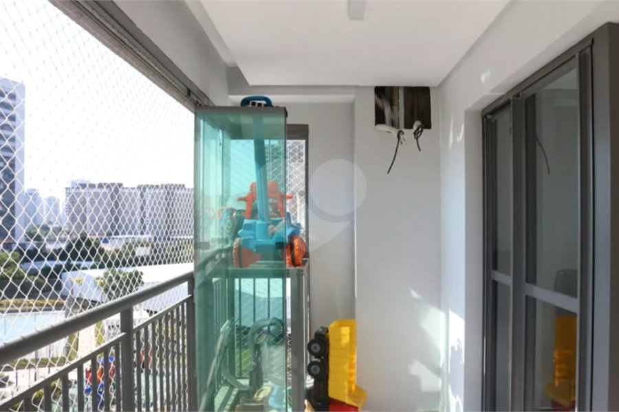 Apartamento à venda com 3 quartos, sendo 1 suíte, em Barra Funda, São Paulo, SP