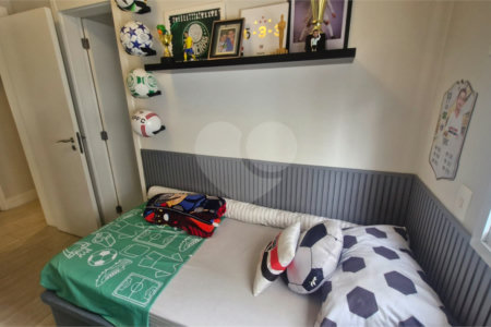 Apartamento à venda com 3 suítes em Santa Teresinha, São Paulo, SP
