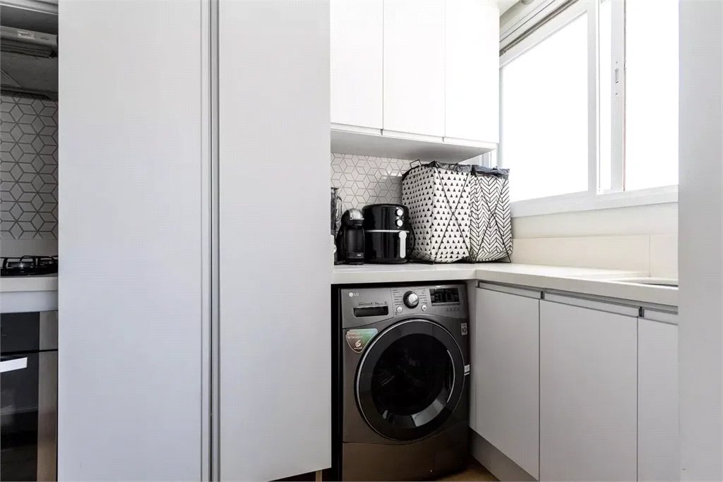 Apartamento à venda com 2 quartos, sendo 1 suíte, em Vila Anastácio, São Paulo, SP
