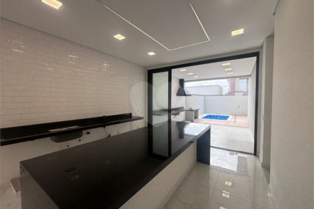 Casa à venda com 3 suítes no condomínio Campos do Conde I e II, Sorocaba - SP