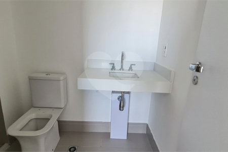 Apartamento à venda com 2 quartos, sendo 1 suíte,  em Pinheiros, São Paulo, SP