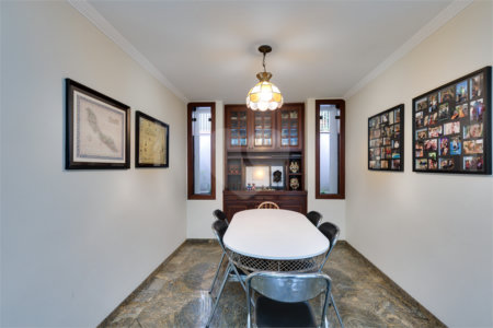 Casa Térrea à venda com 4 quartos, sendo 2 suítes, em Alto da Boa Vista, São Paulo, SP