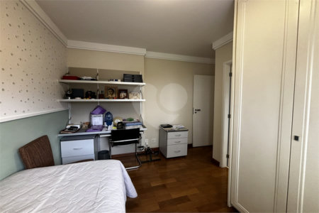 Apartamento para alugar com 3 suítes em Vila Romana, São Paulo, SP