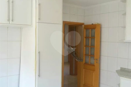 Apartamento à venda com 3 quartos, sendo 1 suíte, em Vila Gomes Cardim, São Paulo, SP