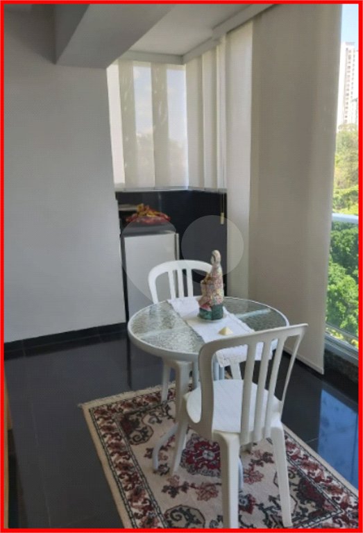 Apartamento à venda com 2 quartos, sendo 1 suíte, em Vila Andrade, São Paulo, SP