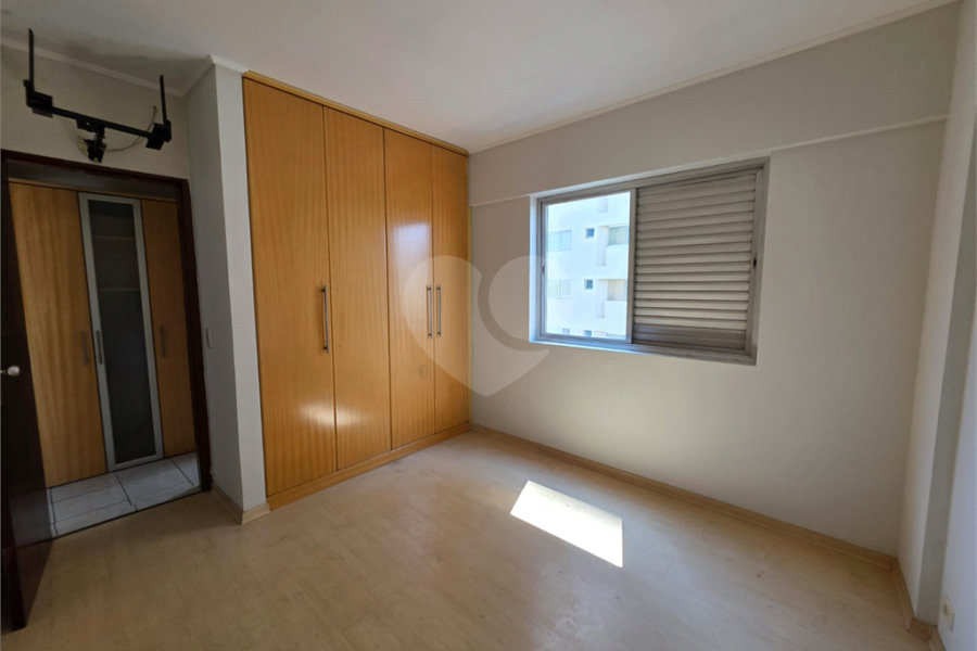 Apartamento à venda com 1 suíte em Vila Guarani, São Paulo, SP