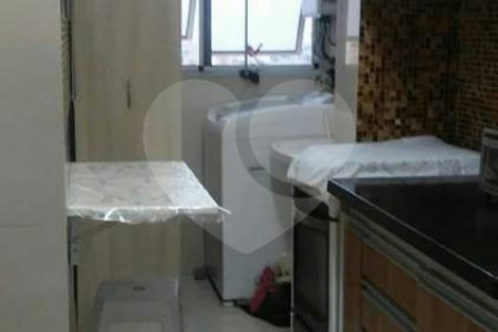 Apartamento à venda com 3 quartos, sendo 1 suíte,  em Vila Vermelha, São Paulo, SP