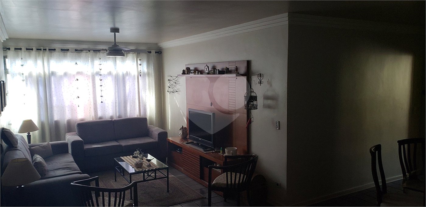 Apartamento à venda com 3 quartos, sendo 1 suíte, em Santa Cecília, São Paulo, SP