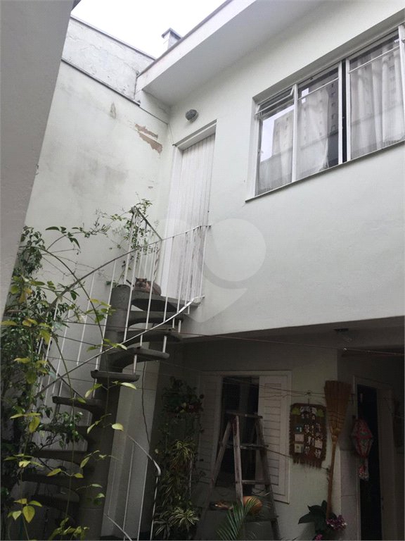 Sobrado à venda com 4 quartos, sendo 2 suítes, em Parada Inglesa, São Paulo, SP