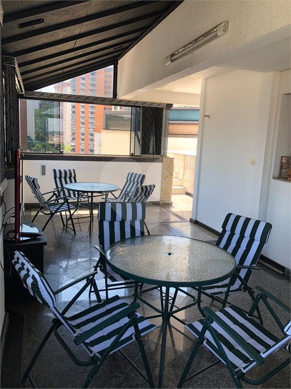 Cobertura à venda com 5 quartos, sendo 3 suítes, em Vila Andrade, São Paulo, SP
