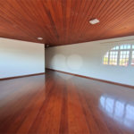 Casa à venda ou para alugar com 3 suítes no condomínio Estância Marambaia, Vinhedo - SP
