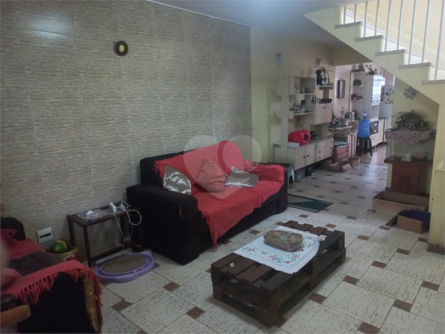Sobrado à venda com 3 quartos, sendo 1 suíte,  em Santana, São Paulo, SP