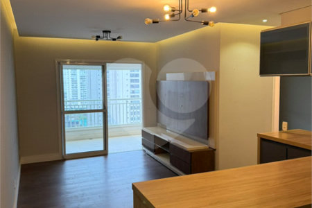 Apartamento à venda com 3 quartos, sendo 1 suíte, no Centro, São Bernardo do Campo, SP