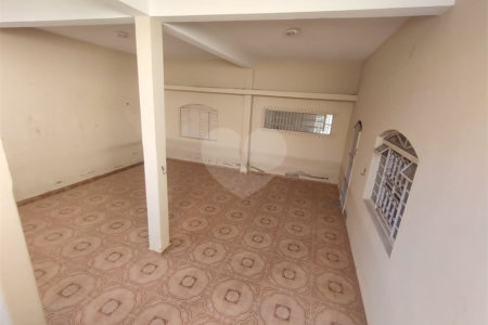 Casa à venda com 3 quartos, sendo 1 suíte, em Jardim das Palmeiras, Várzea Paulista, SP