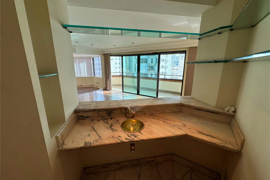 Apartamento à venda com 4 quartos, sendo 3 suítes, em Santana, São Paulo, SP