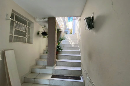 Sobrado à venda com 3 quartos, sendo 1 suíte, em Vila Ipojuca, São Paulo, SP