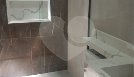 Casa Térrea à venda com 3 quartos, sendo 1 suíte, no Centro, Bom Jesus dos Perdões, SP