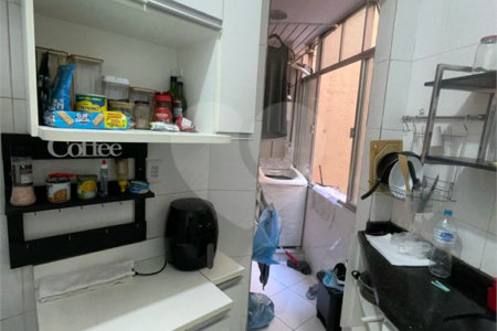 Apartamento à venda com 2 quartos em Praça da Bandeira, Rio de Janeiro, RJ