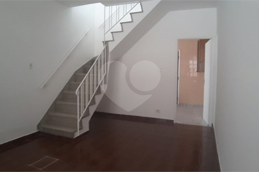 Sobrado à venda com 2 quartos em Santana, São Paulo, SP