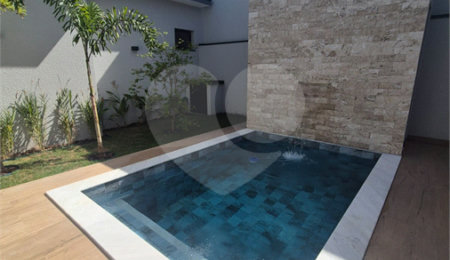 Casa à venda com 3 suítes no condomínio London Park, Indaiatuba - SP