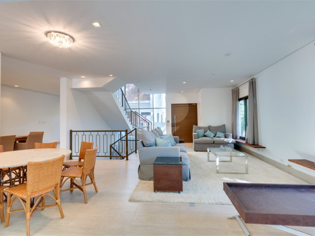 Casa à venda ou para alugar com 4 suítes no condomínio Residencial Vista 908, São Paulo - SP
