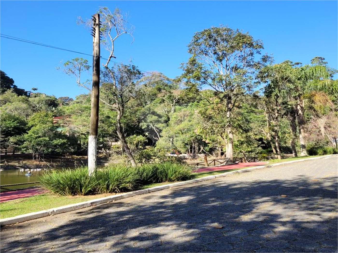 Terreno à venda no condomínio Parque Imperial da Cantareira, Mairiporã - SP