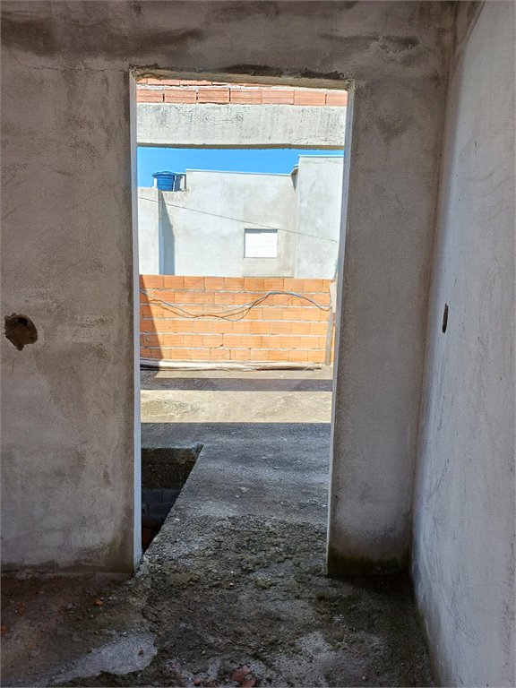 Casa à venda com 2 suítes no condomínio Ricieri, Mogi das Cruzes - SP