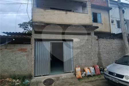 Casa à venda com 3 quartos, sendo 1 suíte, em Santíssimo, Rio de Janeiro, RJ