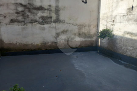 Sobrado à venda com 3 quartos em Santa Teresinha, São Paulo, SP