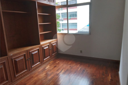 Apartamento à venda com 4 quartos, sendo 1 suíte, em Tijuca, Rio de Janeiro, RJ
